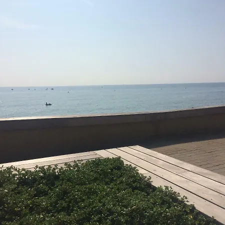 Apartman Pieds Dans L'eau *
